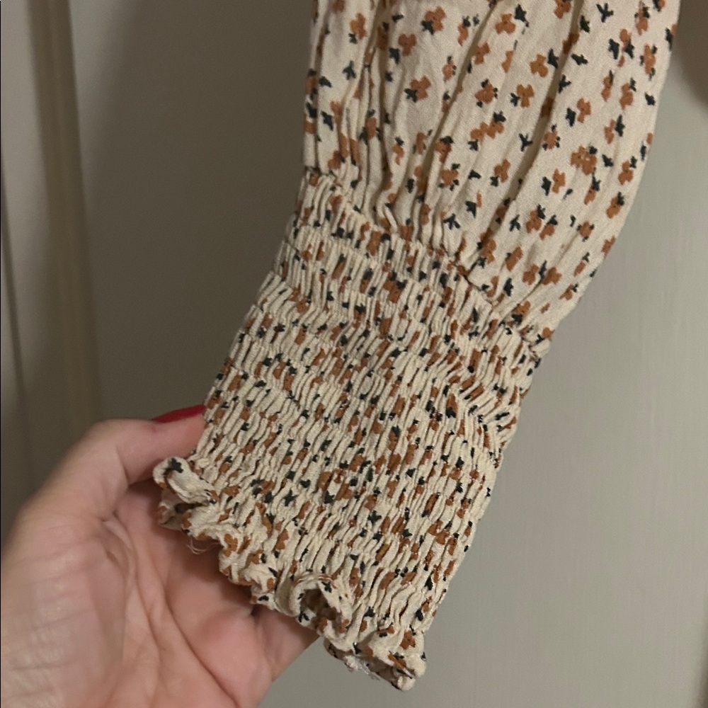 Aura Cream and Black Patterned Long Sleeve Dress - Picture 3 of 5